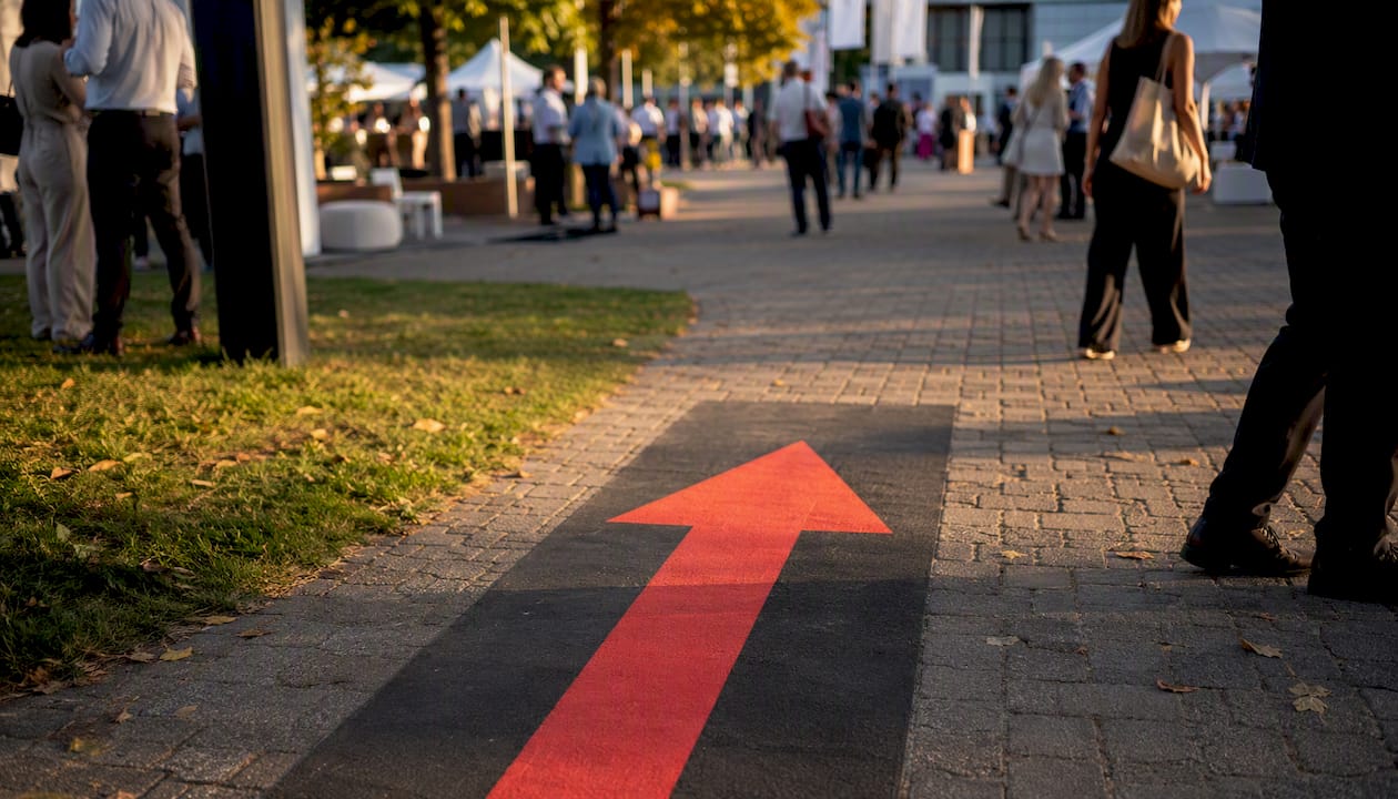 Temporary floor graphic arrow in event venue